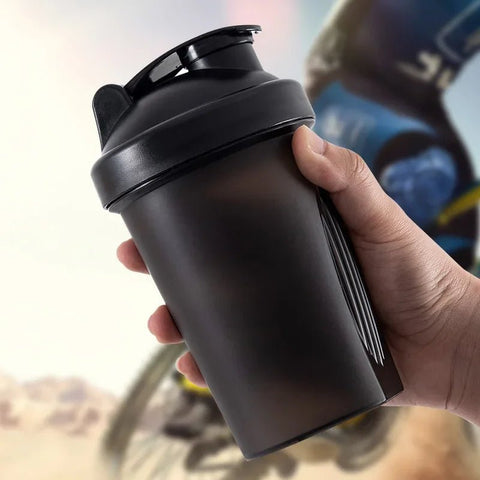 ESPADON®️ Shaker proteine en inox qui élimine Grumeaux grâce au filtre ESPADON®️ Shaker proteine en inox qui élimine Grumeaux grâce au filtre